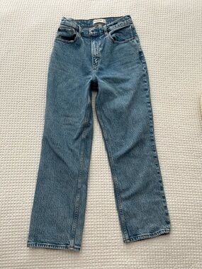 Abercrombie & Fitch 90’s Straight Ultra High-Rise Blue Jeans Curve Love